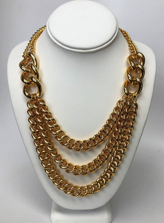 THREE ROW GOLD CHAIN NECKLACE