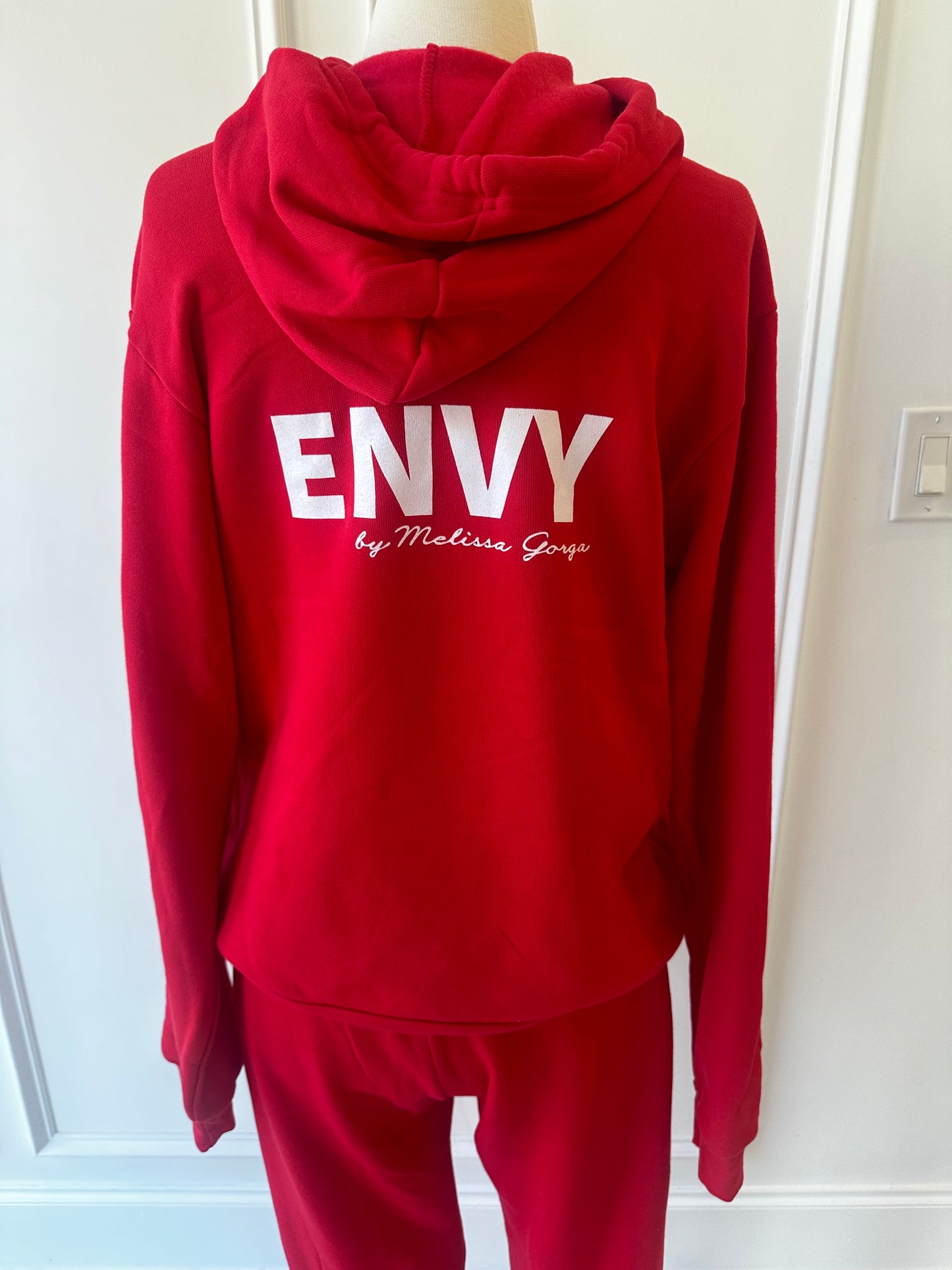 RED ENVY SET