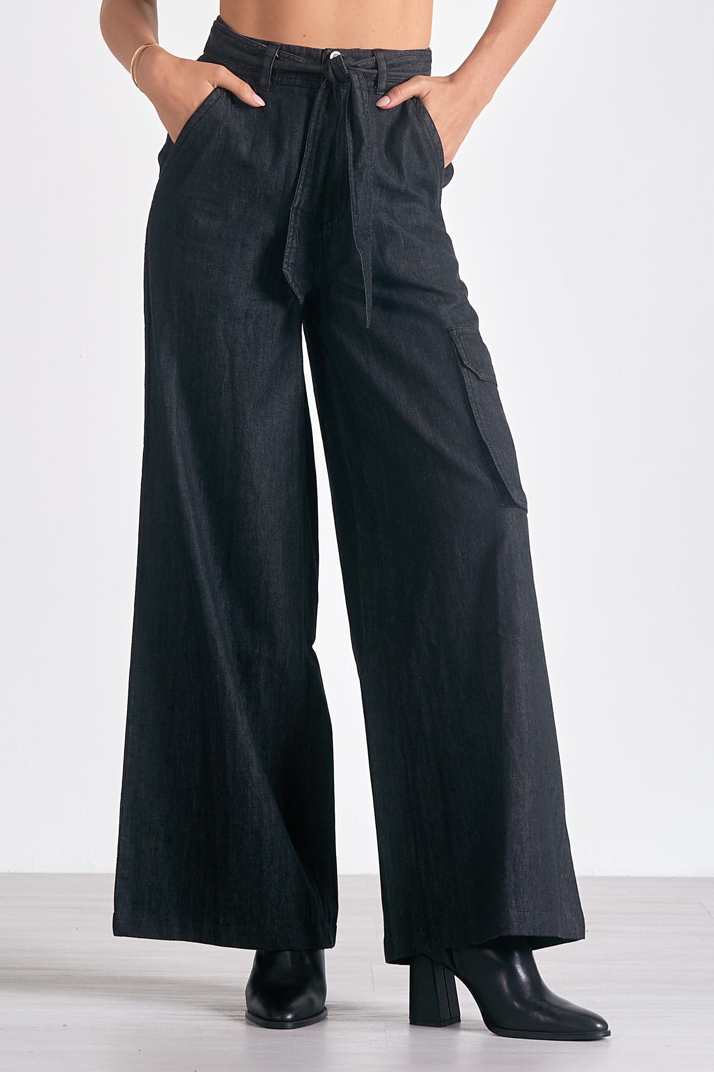 BLACK WIDE LEG PANTS